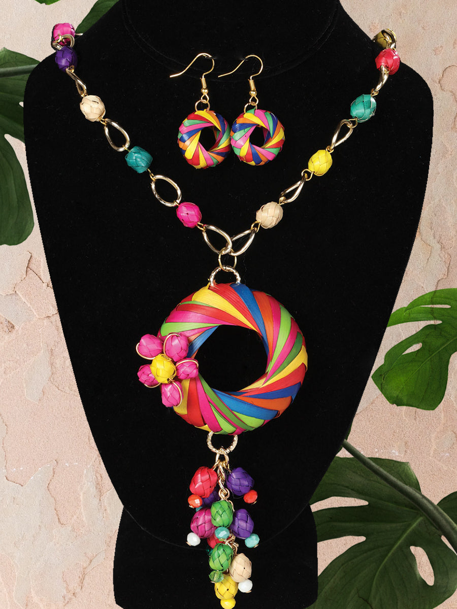 Set De Collar Y Aretes Artesanales Aro Palma Multicolor- Artesanal Necklace & Earings Set