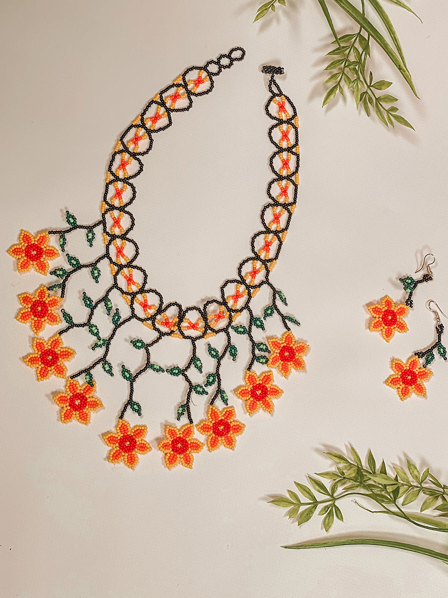 Metztli Floral Beaded Necklace And Earrings Set - Metztli Set De Collar Huichol